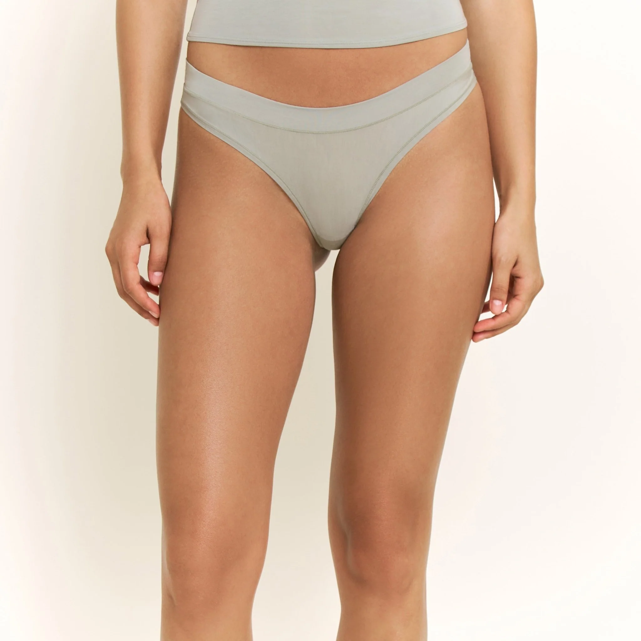 Emery Thong in Soft Olive