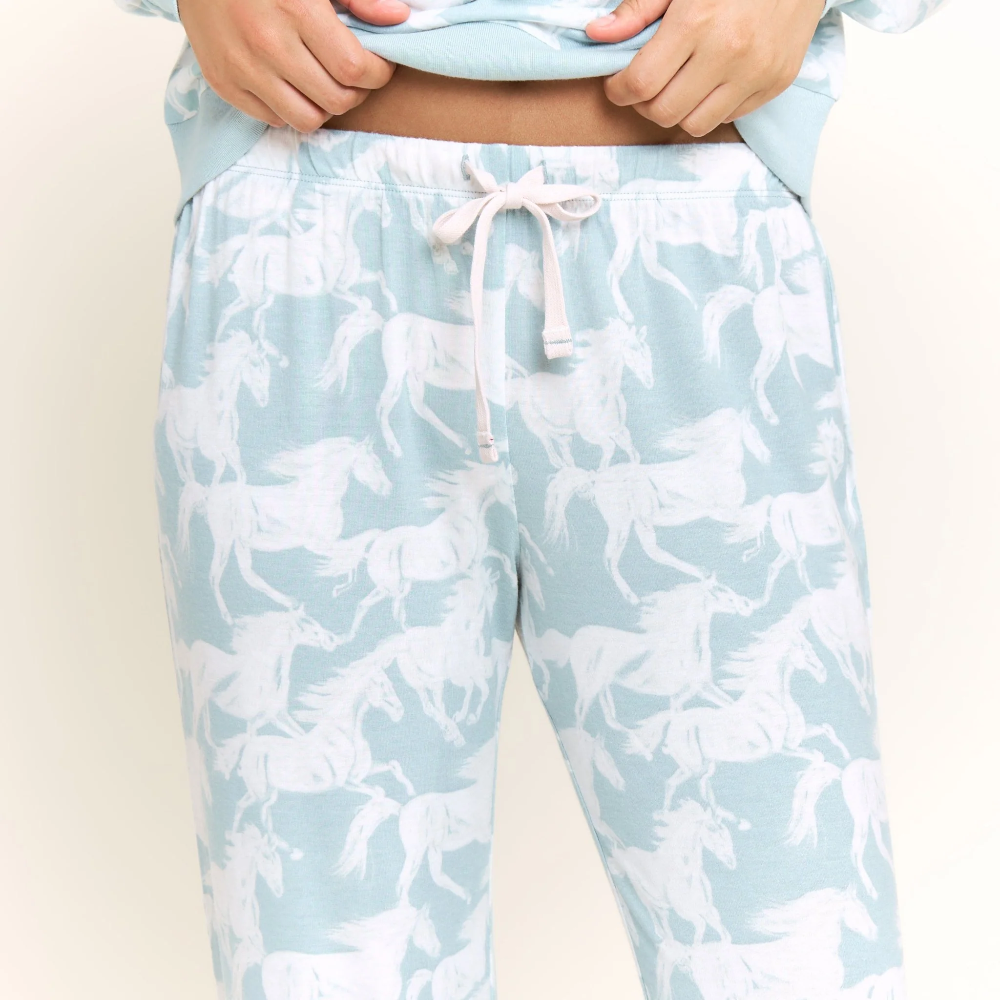 Star Seeker Long Set in Whisper Mint Horses - Image 5